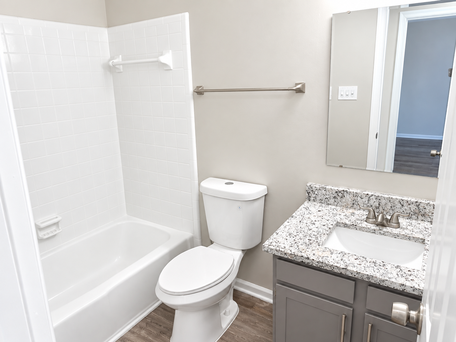 Stunning 2-bedroom, 2 -bathroom Apartment 12 of 12