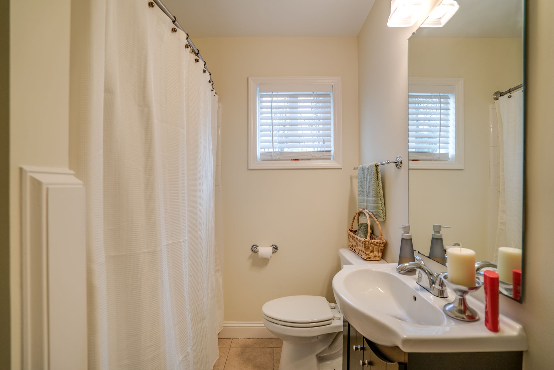 ADORABLE 3 BEDROOM IN CHAPEL HILL/CARRBORO! 8 of 12