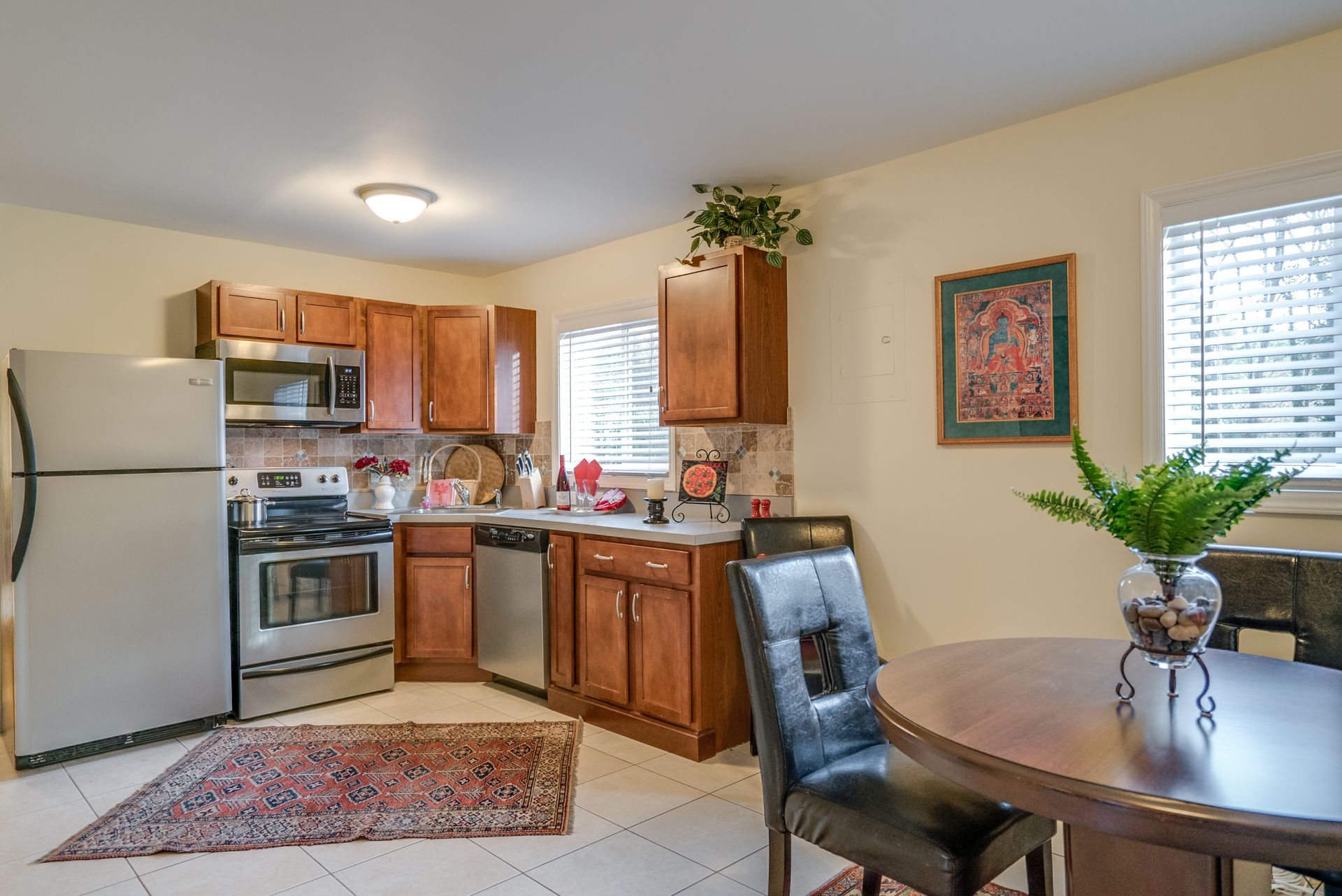 ADORABLE 3 BEDROOM IN CHAPEL HILL/CARRBORO! 11 of 12