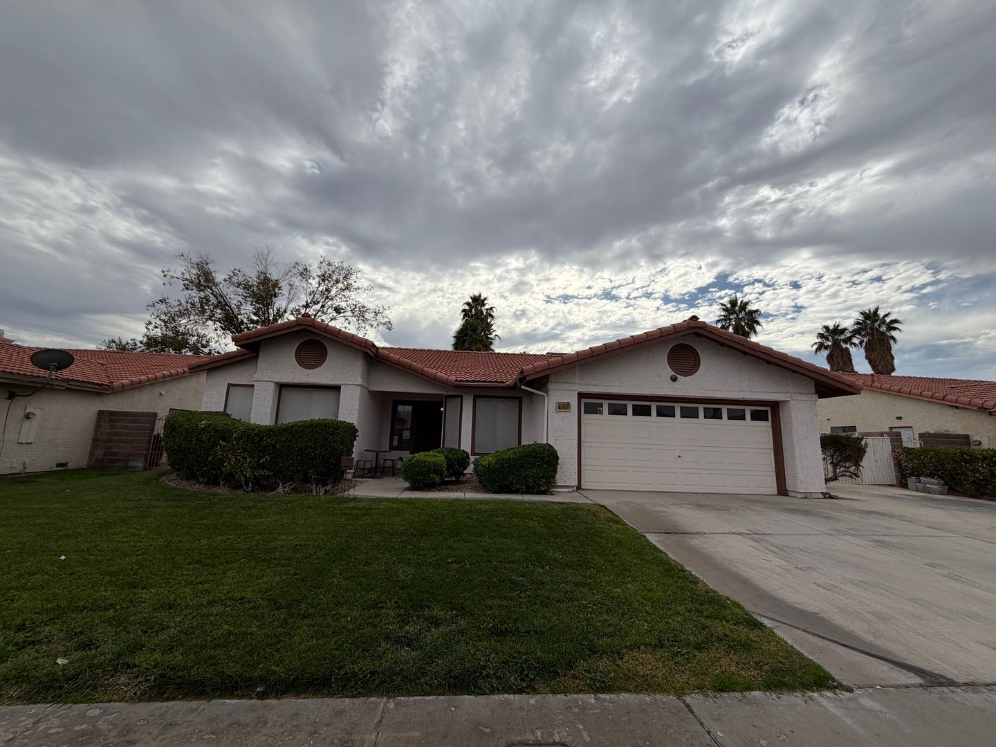 LAS VEGAS House: 6305 CROSSWOOD AVENUE
