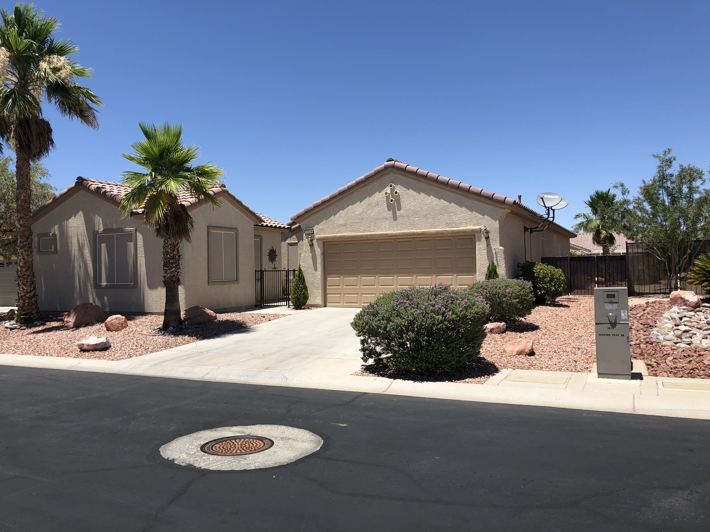 Henderson House: 3034 Seaford Peak