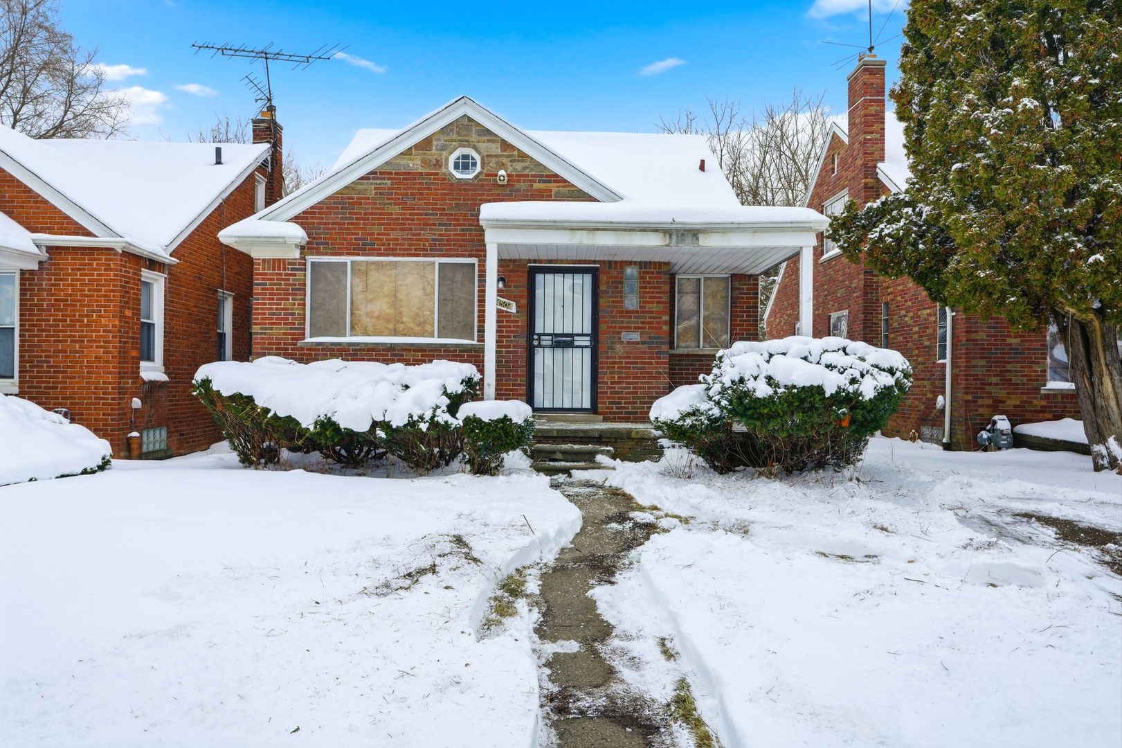 Detroit House: 14504 Coram St.