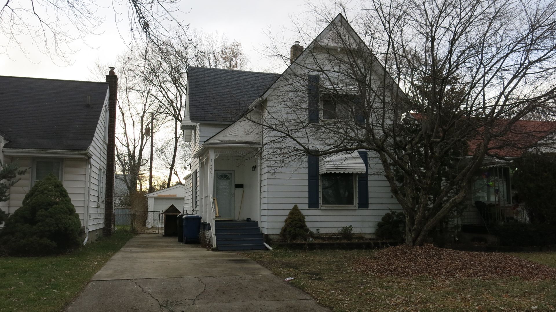 Redford House: 15401 Centralia