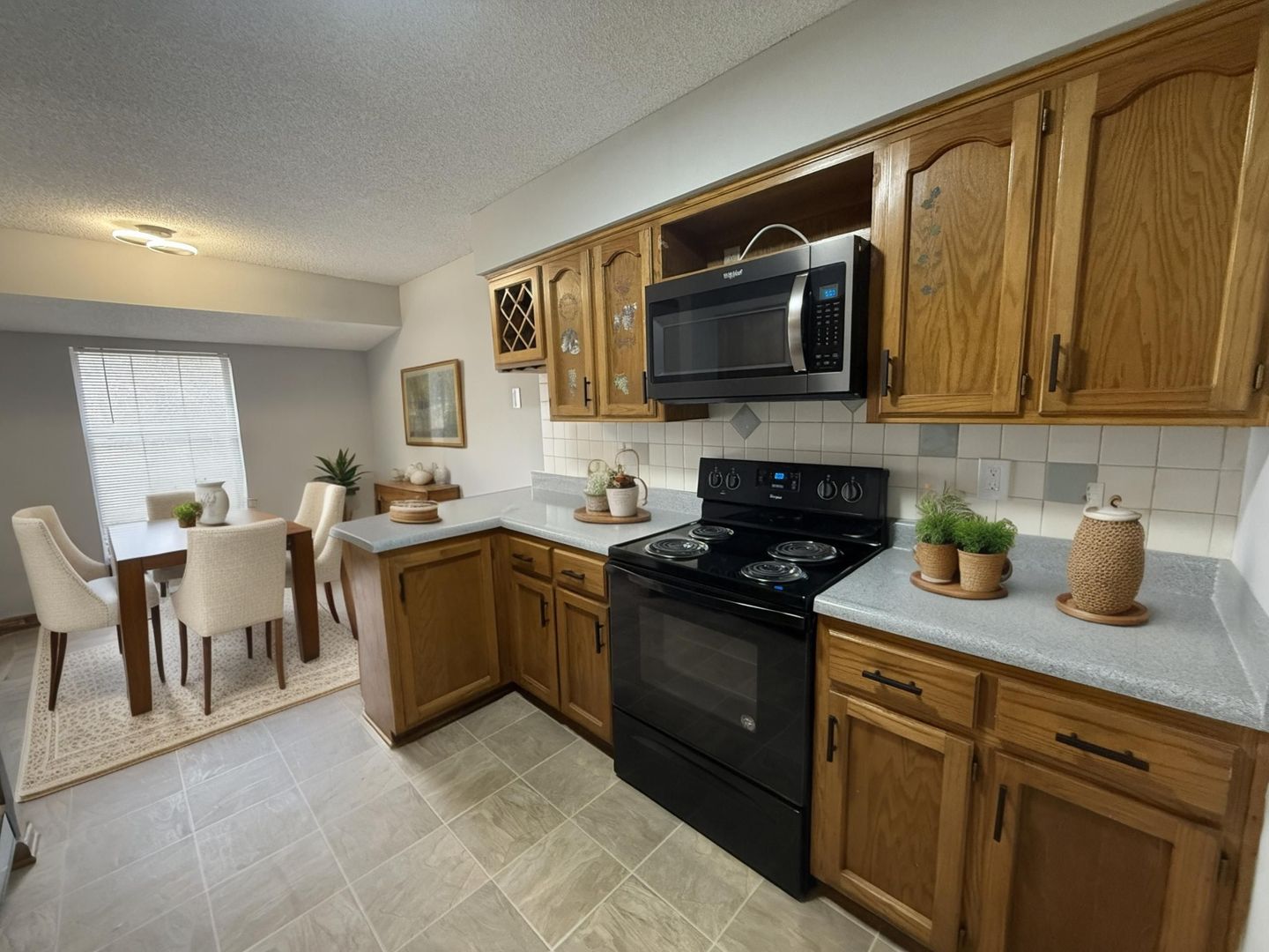 Blue Springs Apartment: 3403 NW Duncan Rd