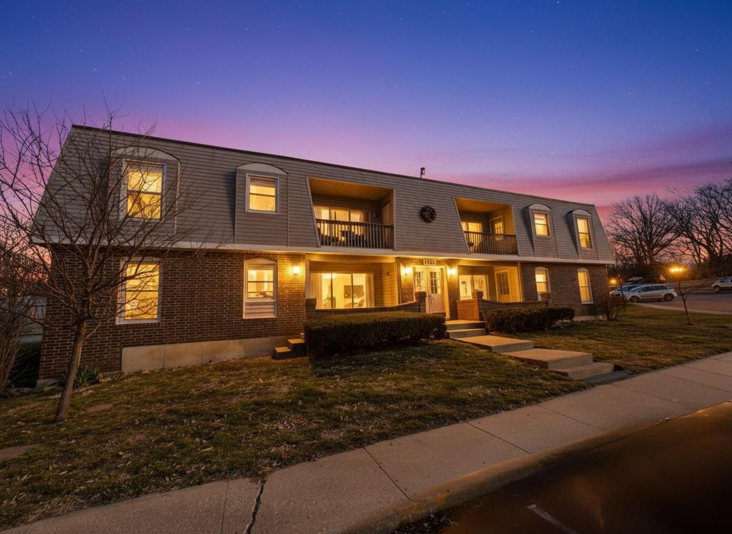 Overland Park Apartment: 8441 Robinson Street