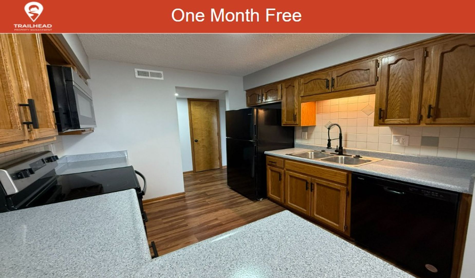 Blue Springs Apartment: 3403 NW Duncan Rd