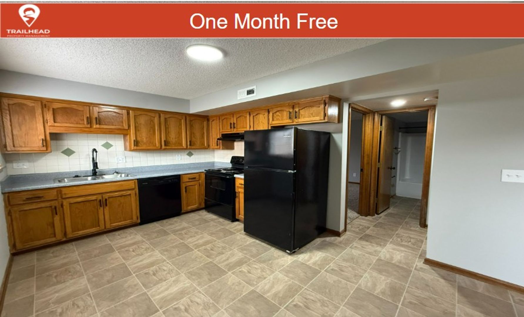 Blue Springs Apartment: 3403 NW Duncan Rd