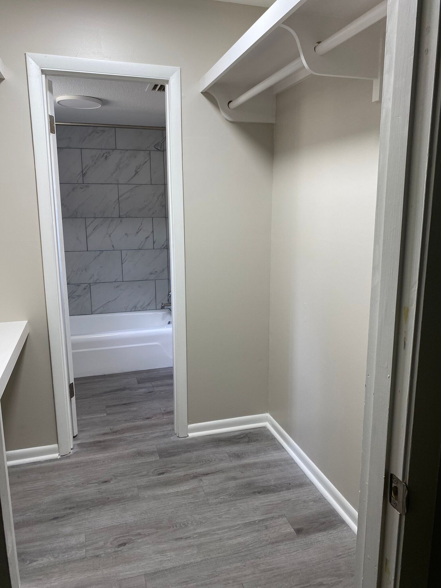 University Square Apartments 9 of 12
