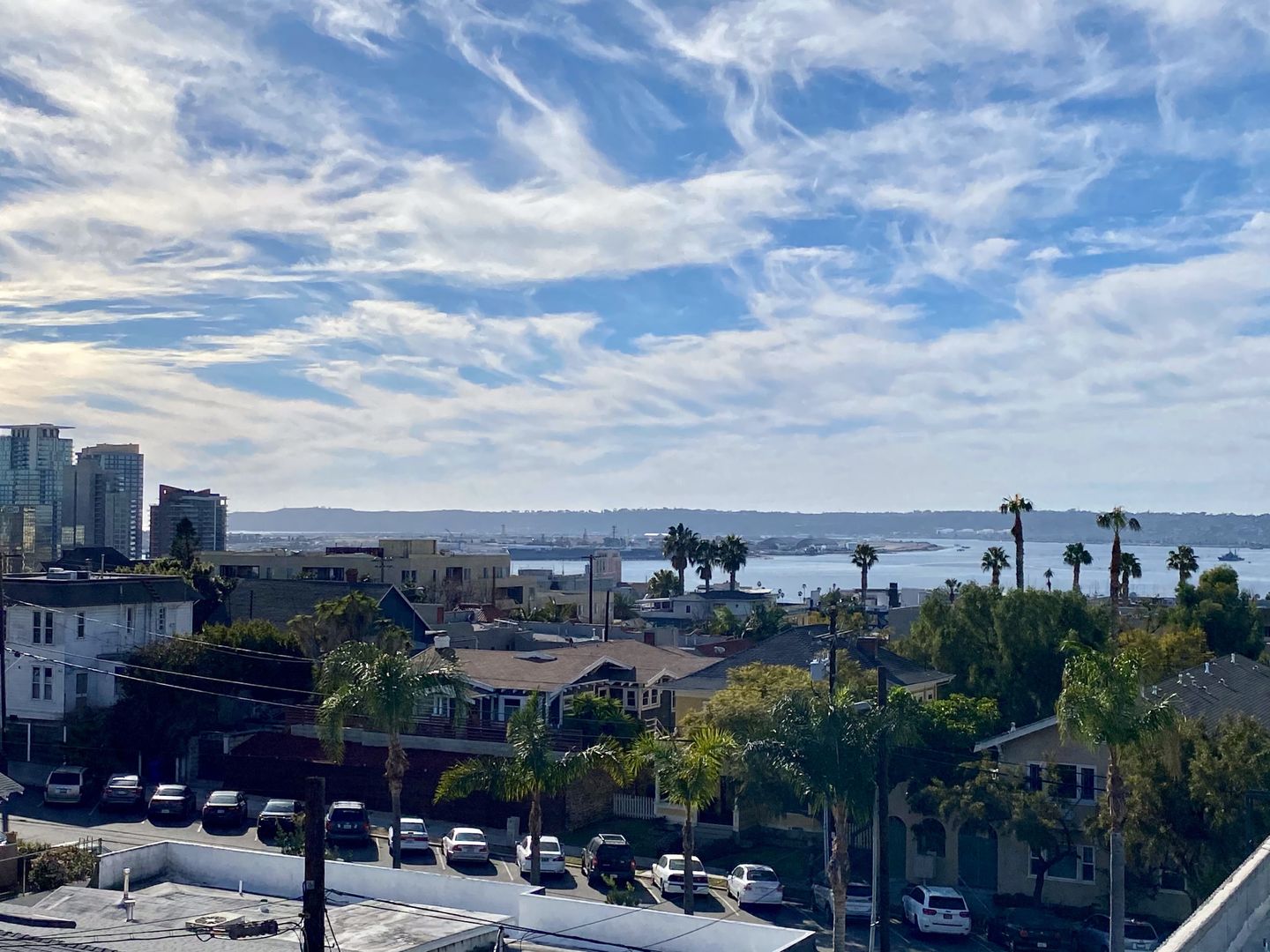 San Diego Apartment: 2066 4th Ave / 347 Hawthorn St
