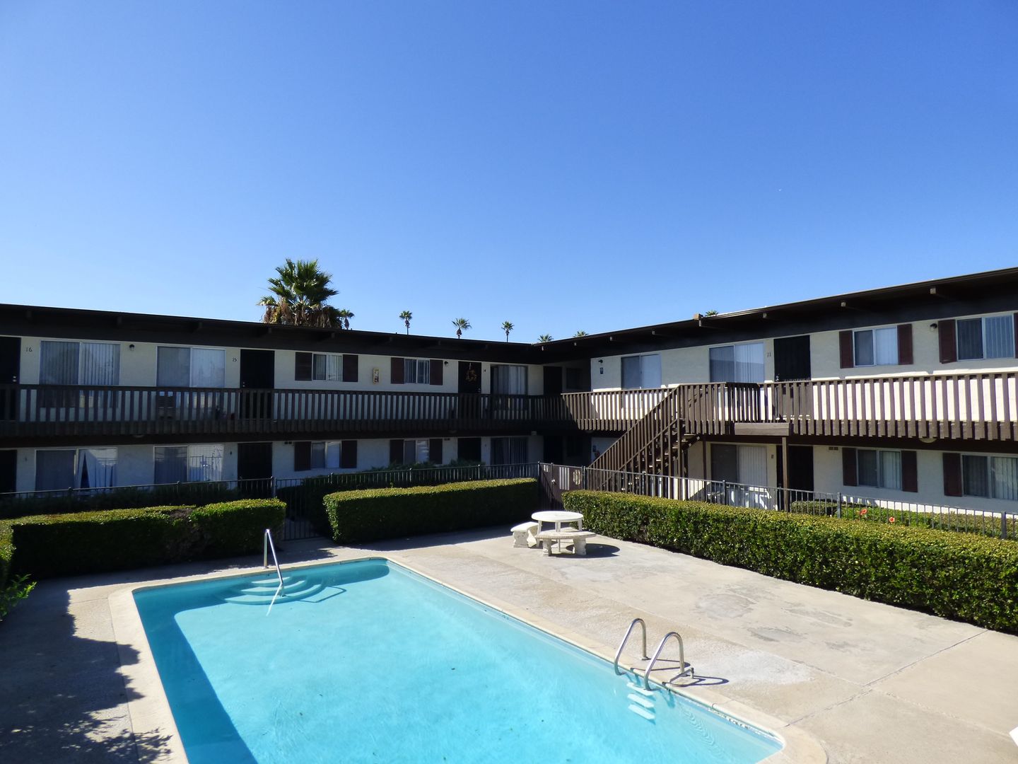 El Cajon Apartment: 798 McClure St.