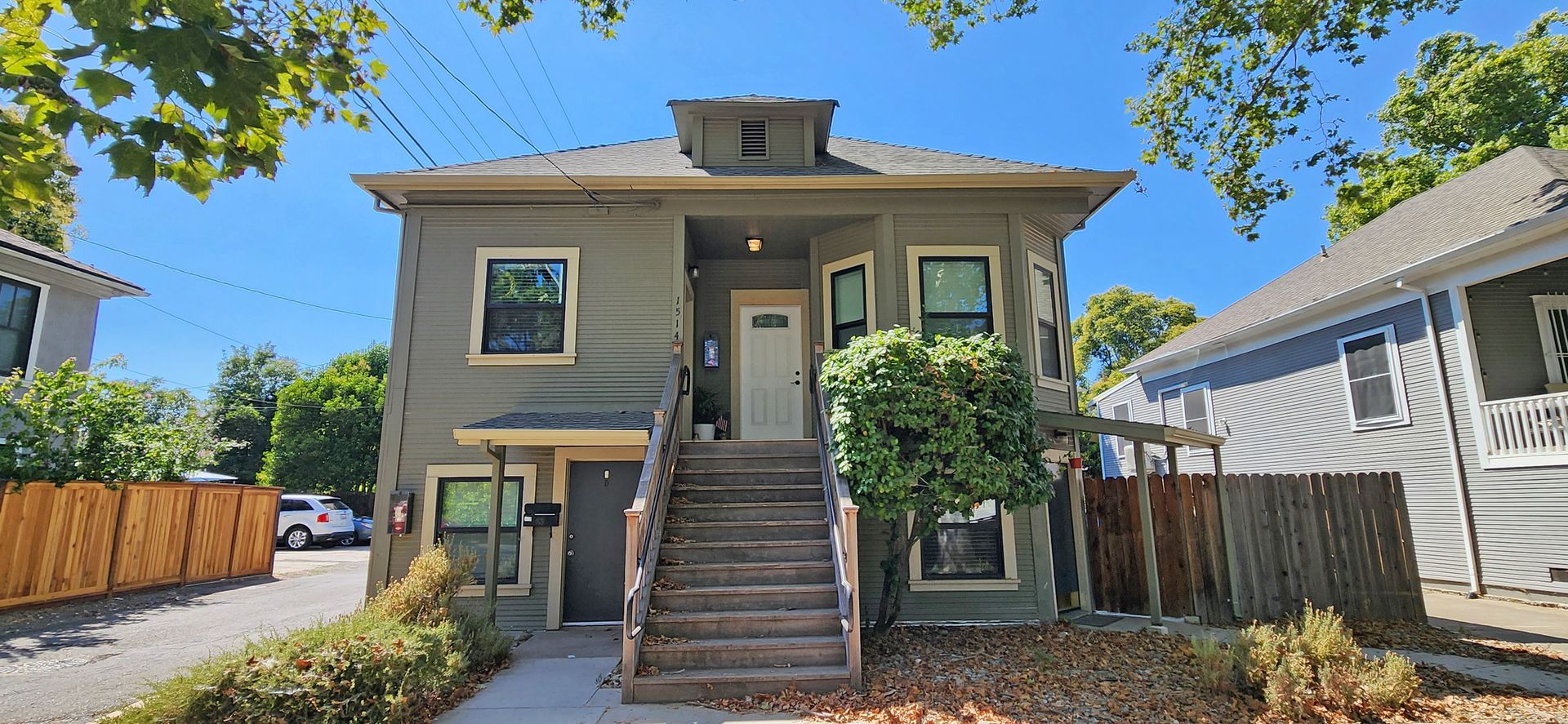 Sacramento Apartment: 1514 26th Street - B