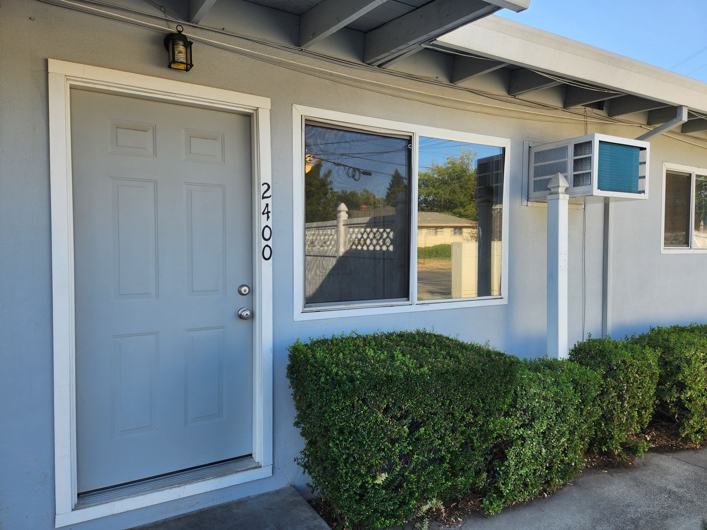 Sacramento Apartment: 2400 Edison Ave.