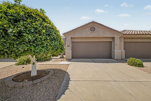Single Level Patio Home in 55+ Age restricted Gated Community in a great location in Mesa! – photo 1