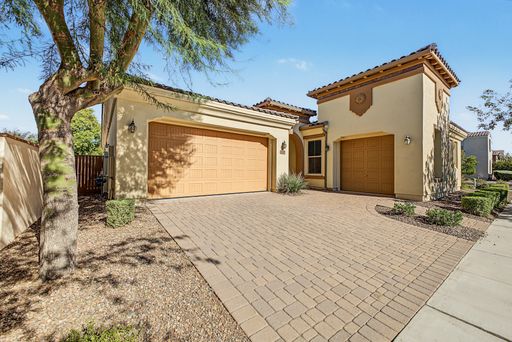 Beautiful 3 Bedroom 3 bath, 3 Car Garage with a Private Spa in the community of Eastmark – photo 1