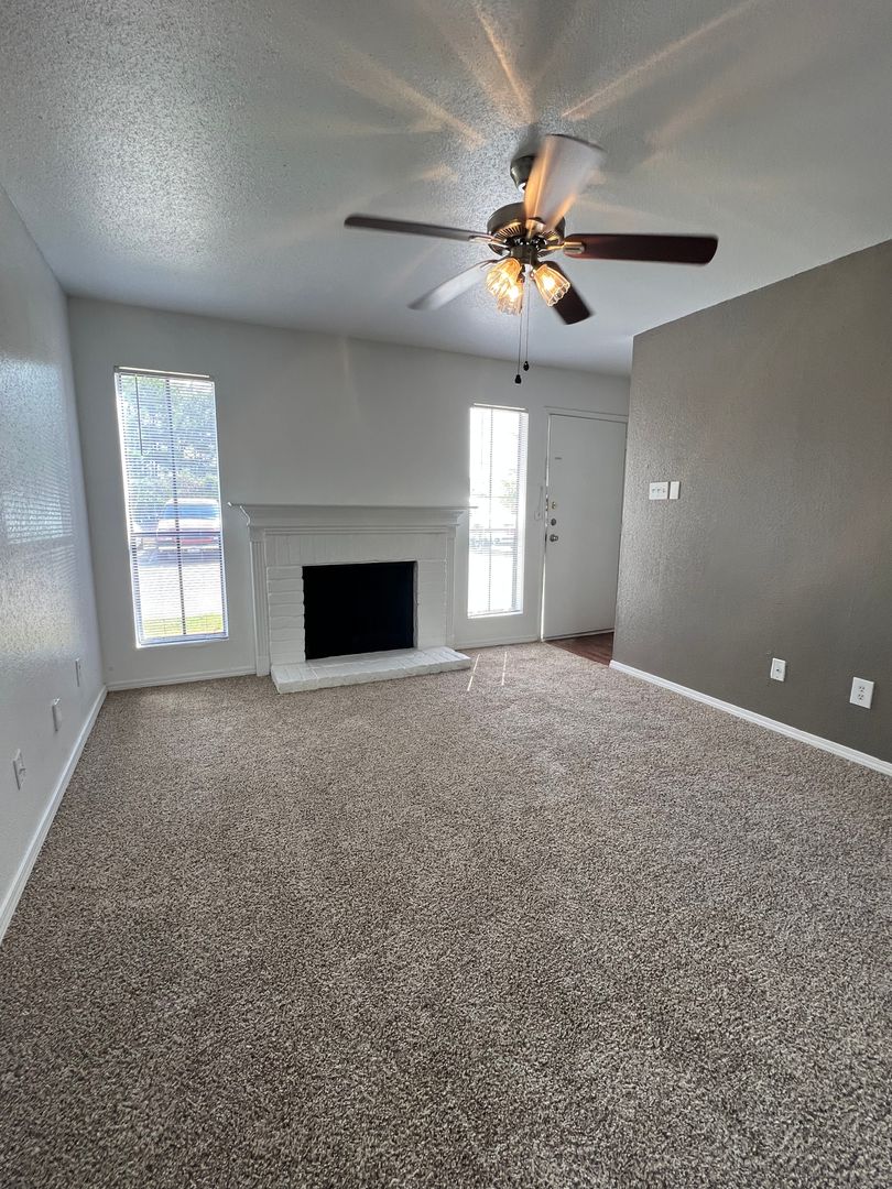 Spring Apartment: 19700 Hickory Twig Way