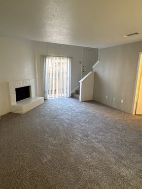 One bedroom, one and a 1/2 bathroom loft-style townhome – photo 1
