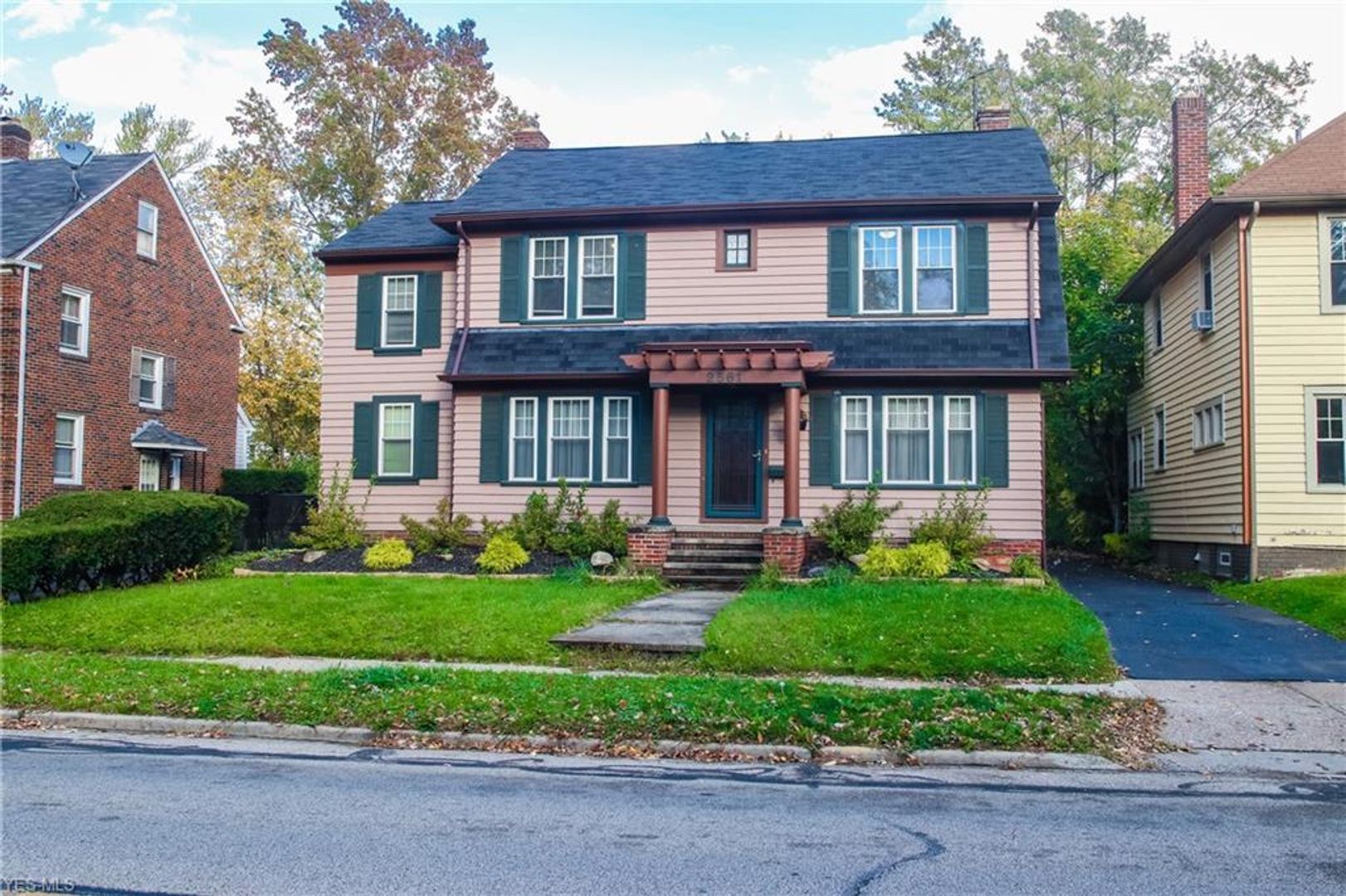 Cleveland Heights House: 2561 S. Taylor Rd