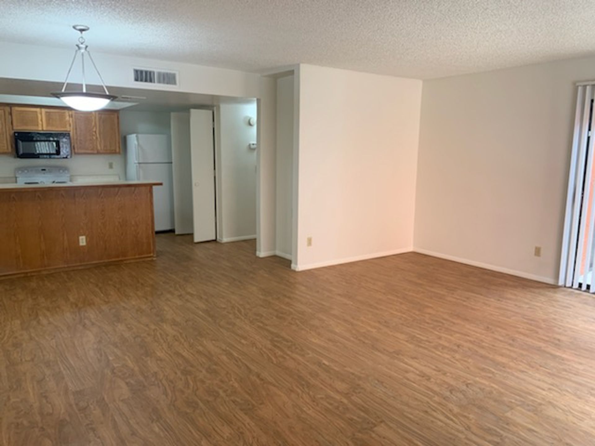 Tucson Apartment: 2400 E. River Road