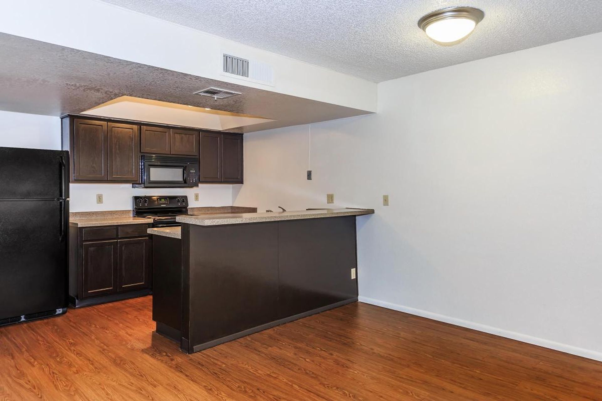 Tucson Apartment: 2400 E. River Road