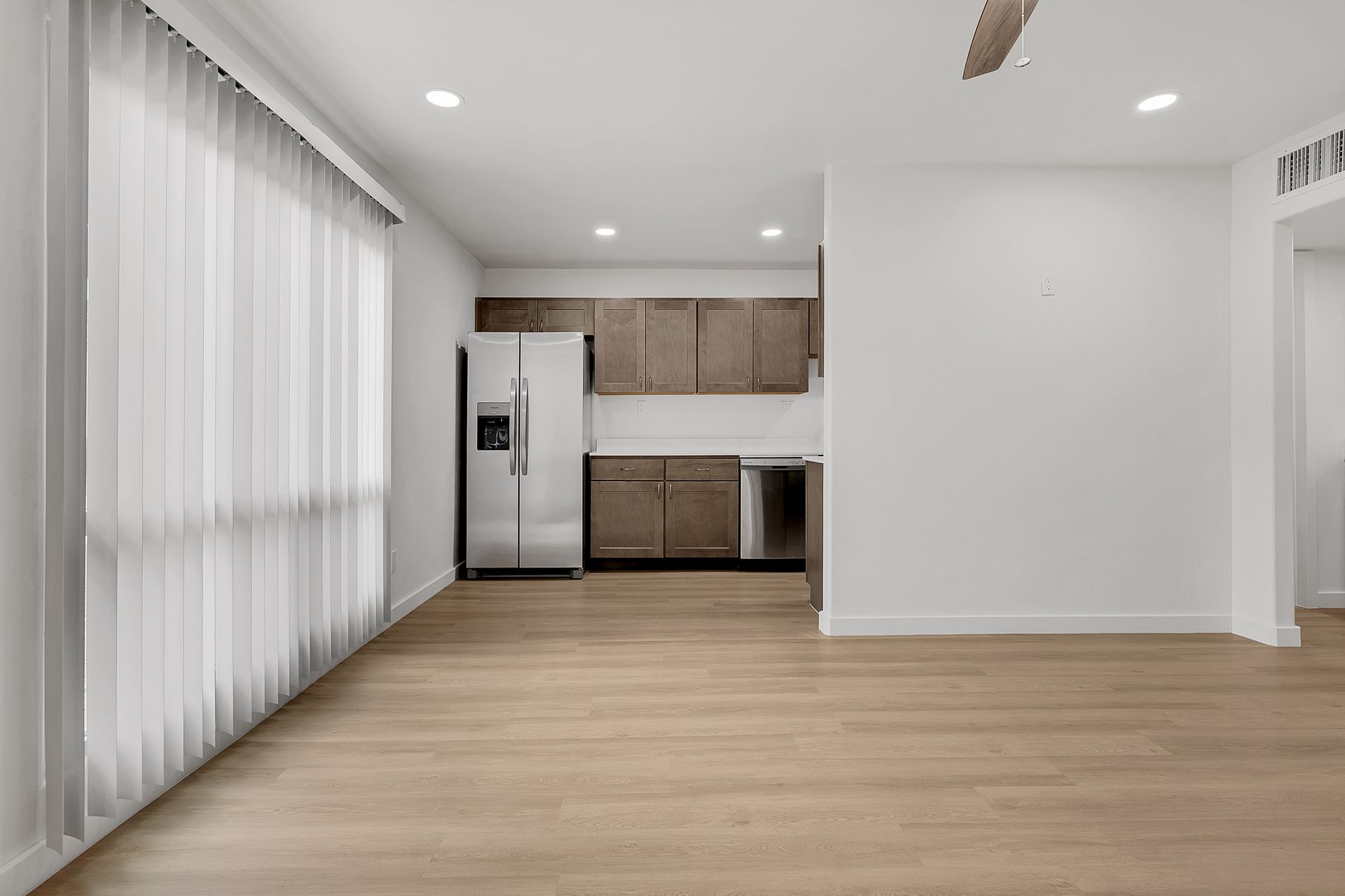 Tucson Apartment: 2440 East Glenn