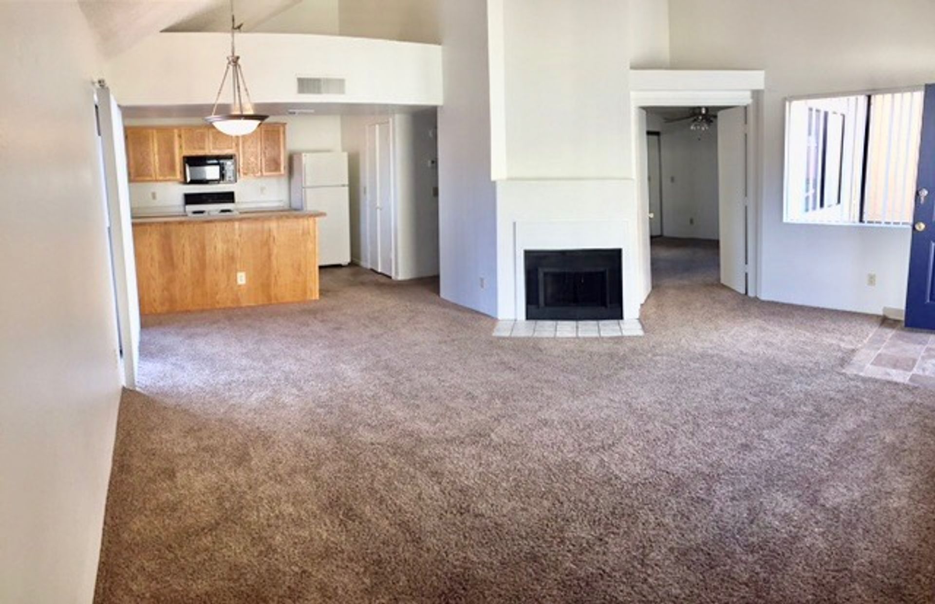 Tucson Apartment: 2400 E. River Road