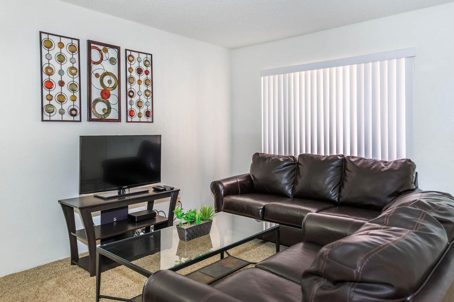 Tucson Apartment: 2400 E. River Road