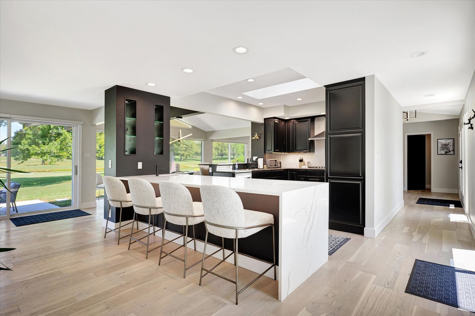Champaign House: 102 Greencroft Drive