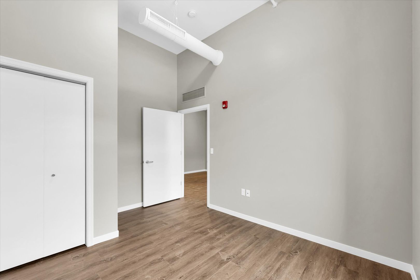 Downtown Living! Utilities included- 1 Bed, 1 Bath Residence 12 of 12