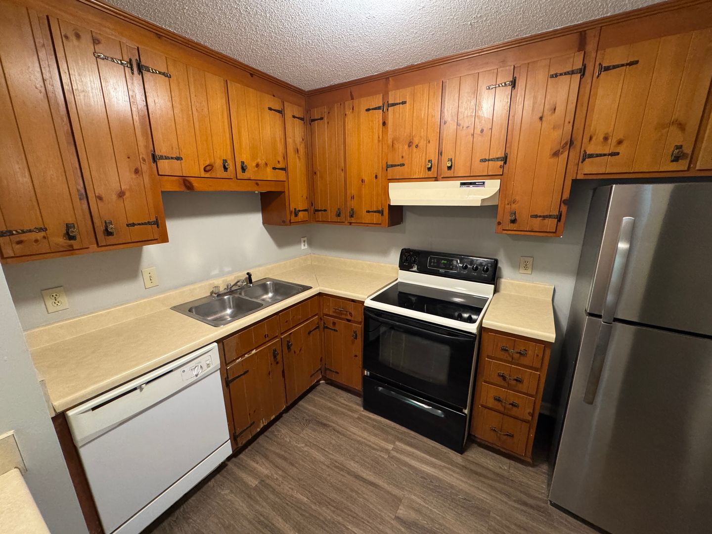 Raleigh Apartment: 2821 OKelly St