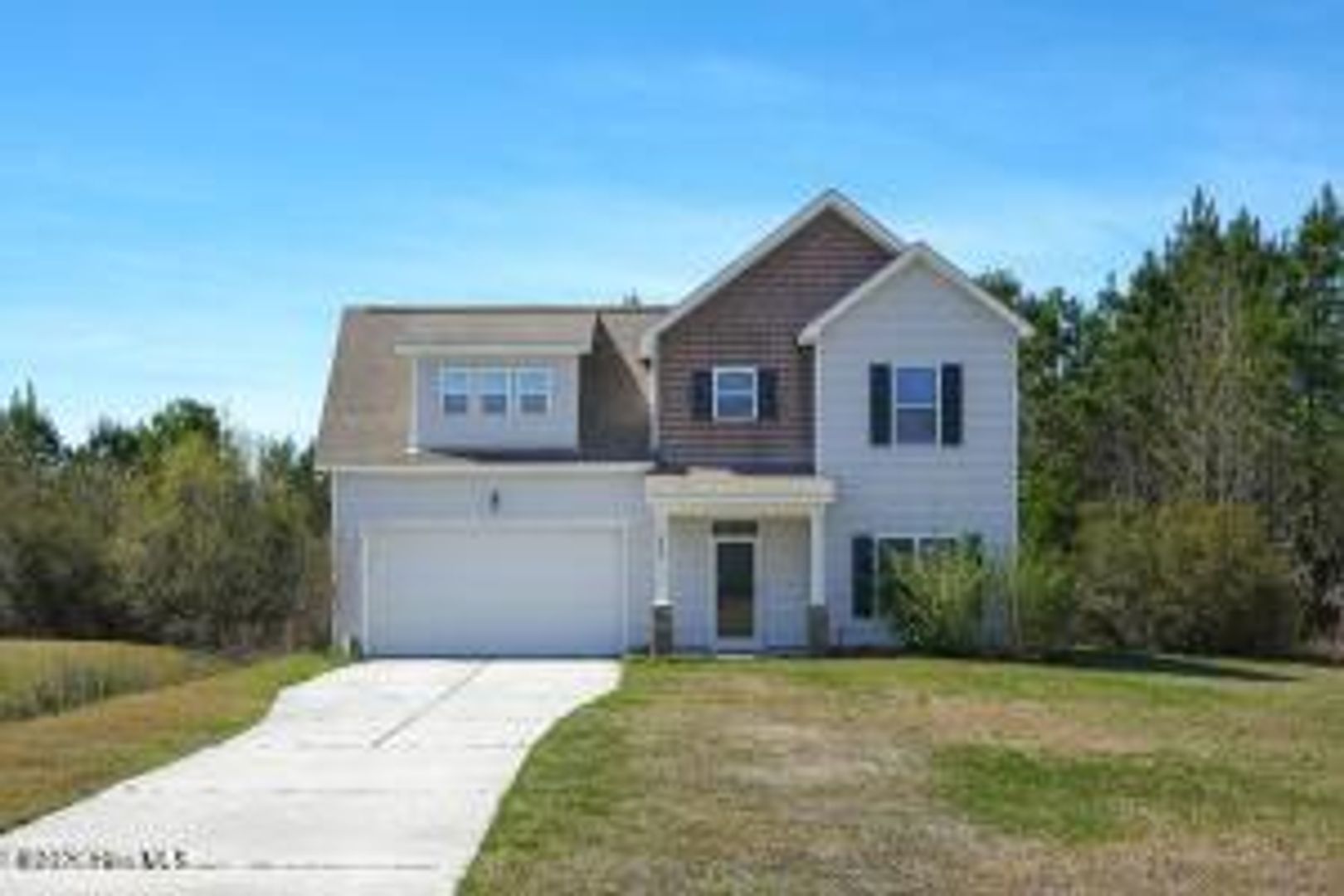 Jacksonville House: 200 Marissa Court
