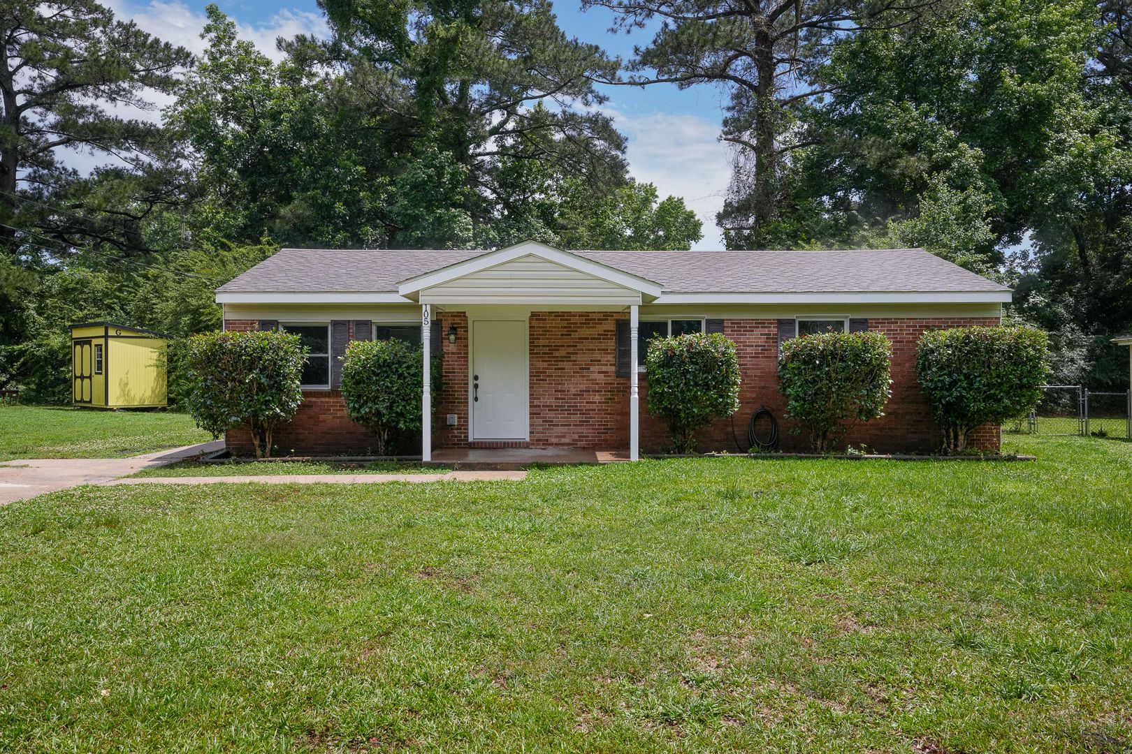 Jacksonville House: 105 Ramsey Drive