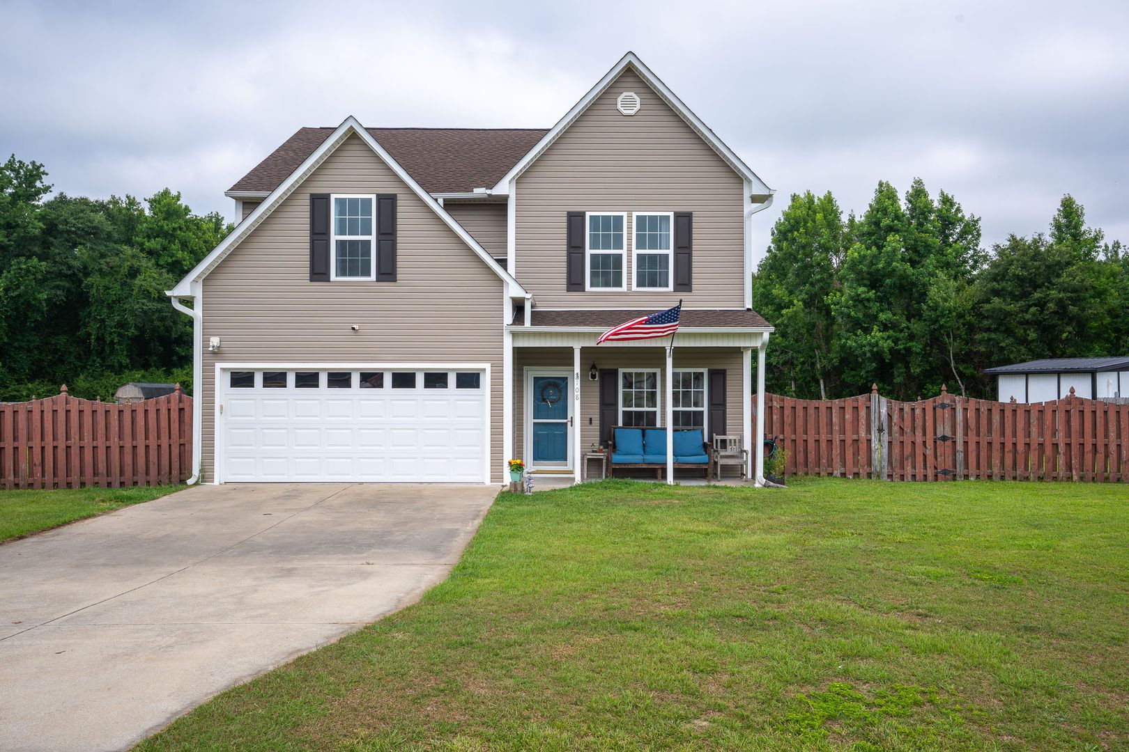 Beulaville House: 108 Willard Way