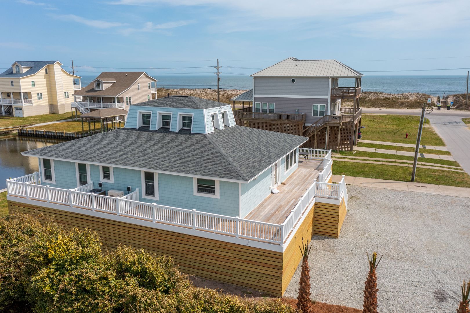North Topsail Beach House: 304 Marina Way