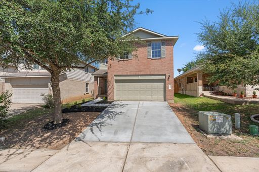 One Month Free Rent + 50% Off Security Deposit! – photo 1