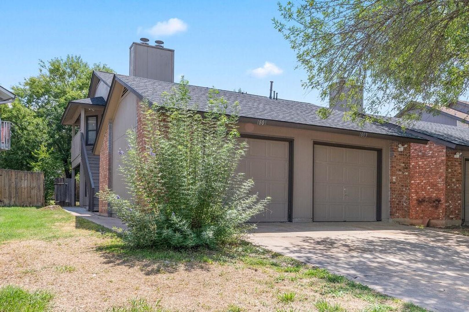 Round Rock Apartment: 1801/1807 Rawhide Dr