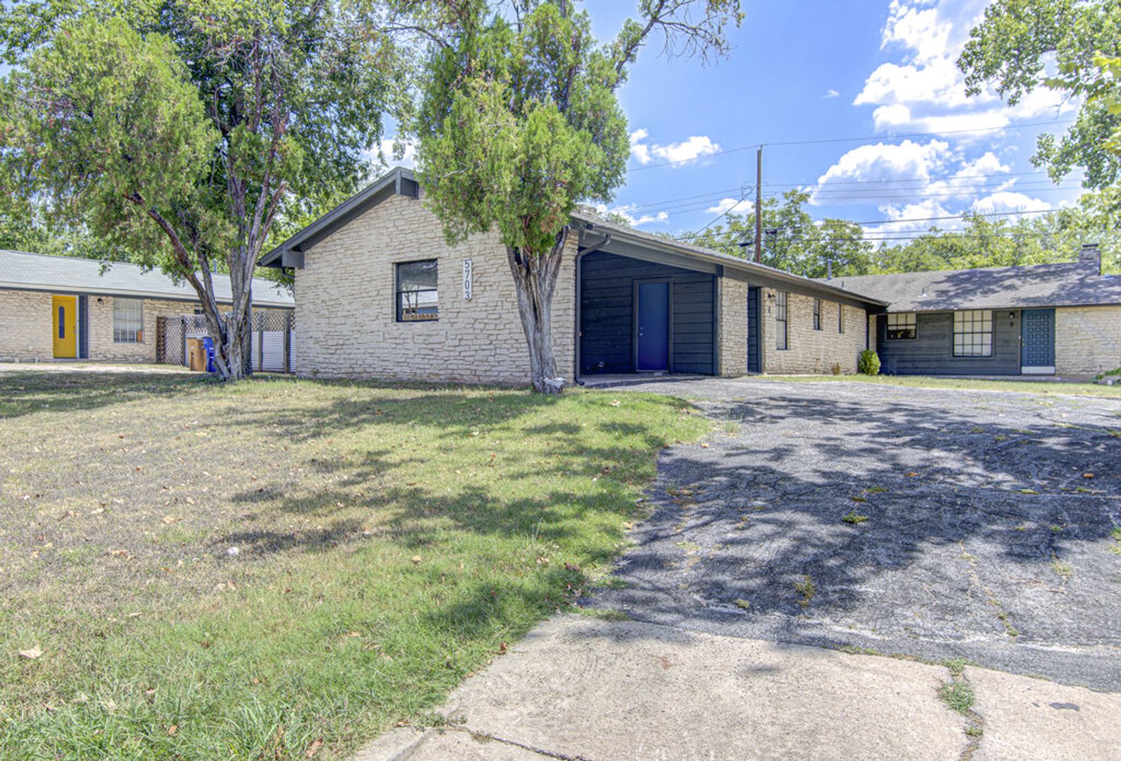 Austin Apartment: 5703 Gloucester Ln