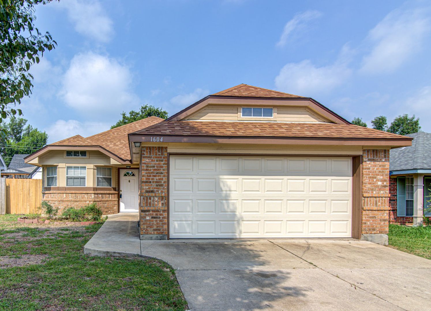 Round Rock House: 1604 Southwestern TRL