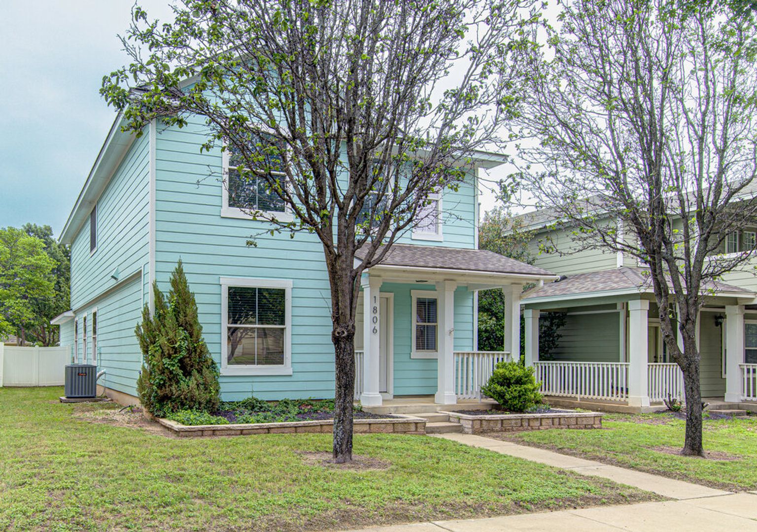 Cedar Park House: 1806 Lost Maples Loop