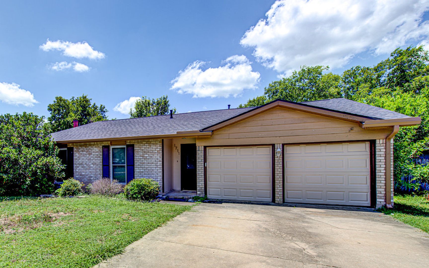Austin House: 1711 Cricket Hollow