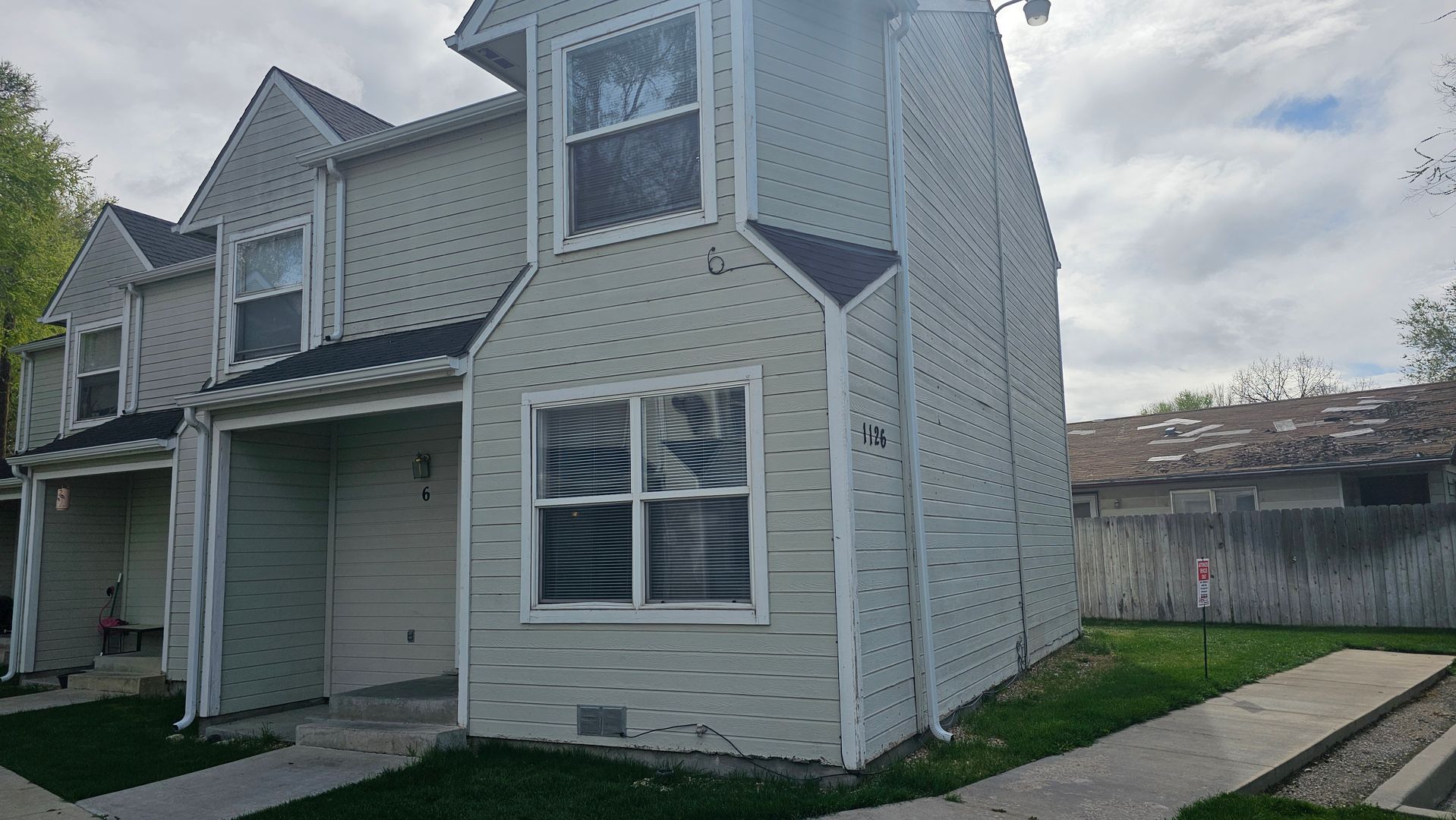 Nampa Apartment: 1126 S Fern St