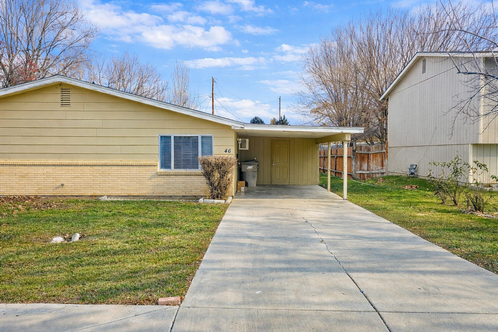 Nampa Apartment: S Westwood