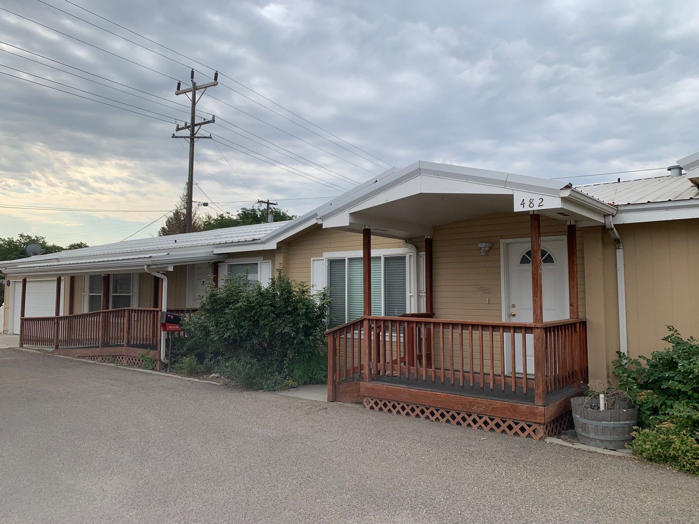 Ontario House: 482 Southeast 1st Avenue