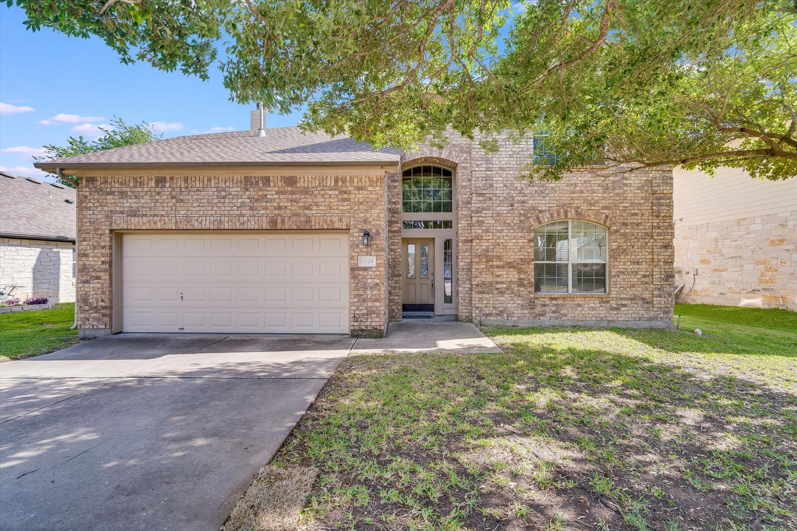 Pflugerville House: 4029 Lake Edge Way