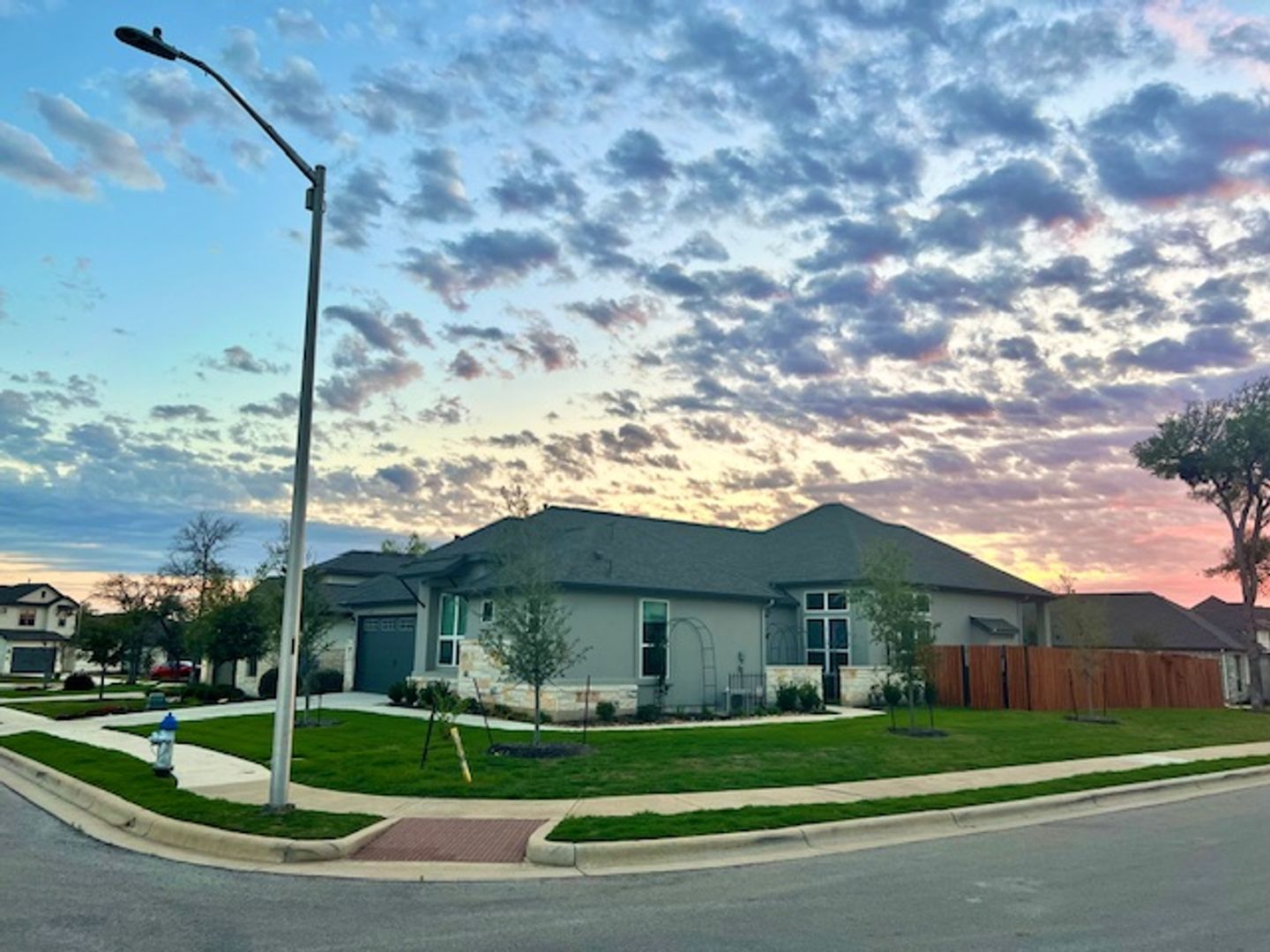 Round Rock House: 4201 Arques Ave