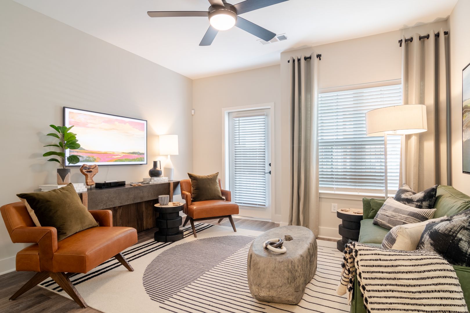 Gainesville Apartment: 1000 Treesort View