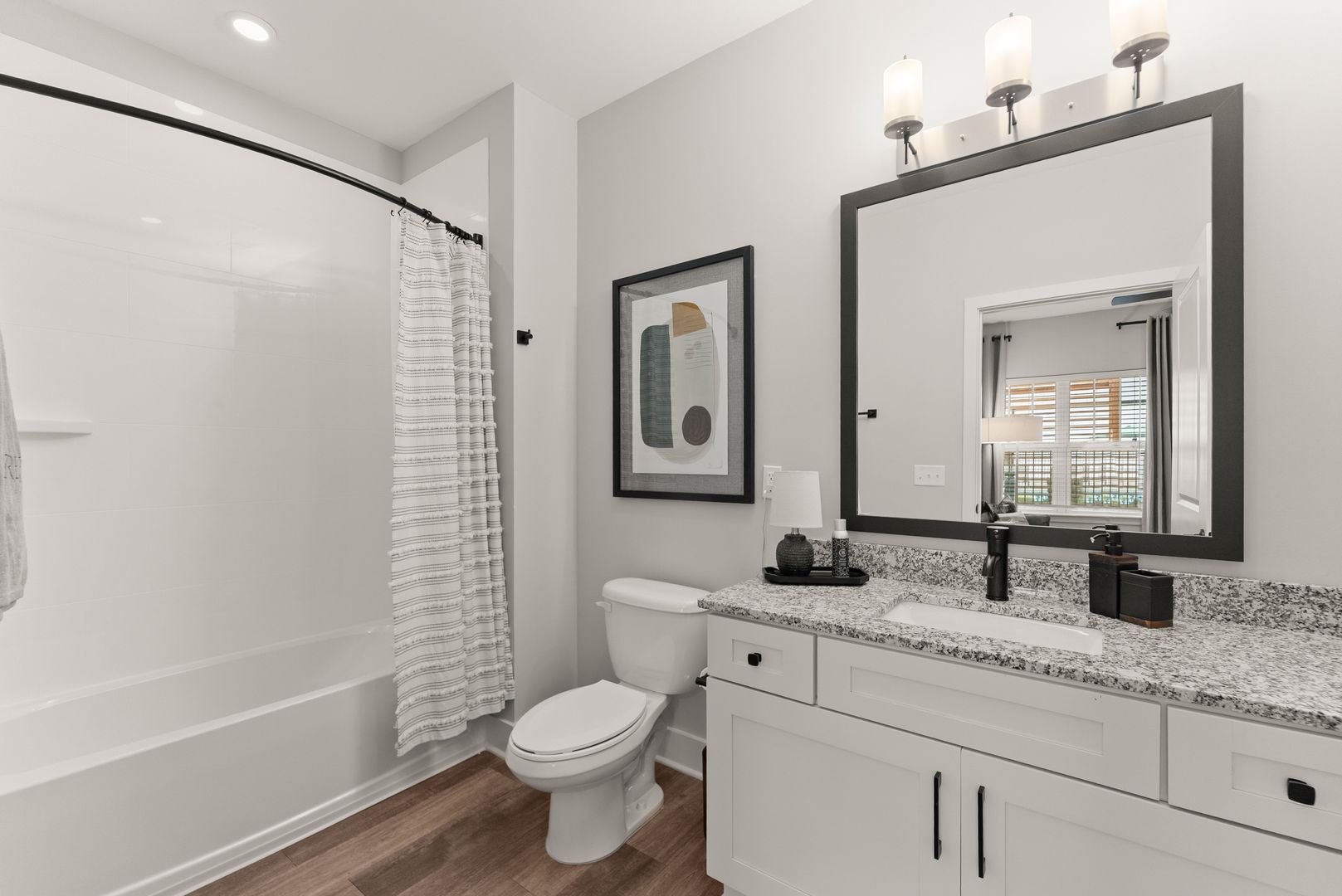 Treesort Luxury Living 19 of 26