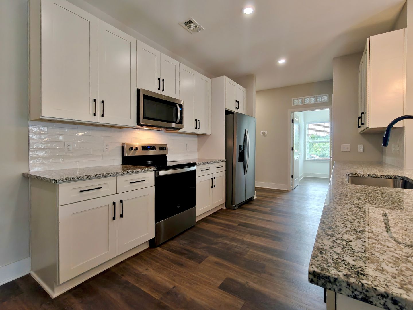 Gainesville Apartment: 1000 Treesort View