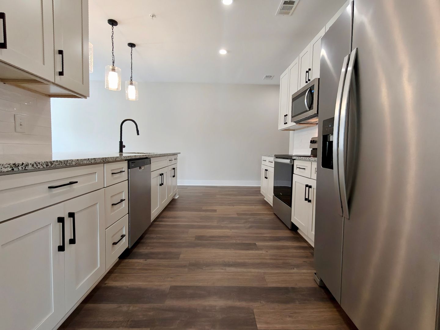 Gainesville Apartment: 1000 Treesort View