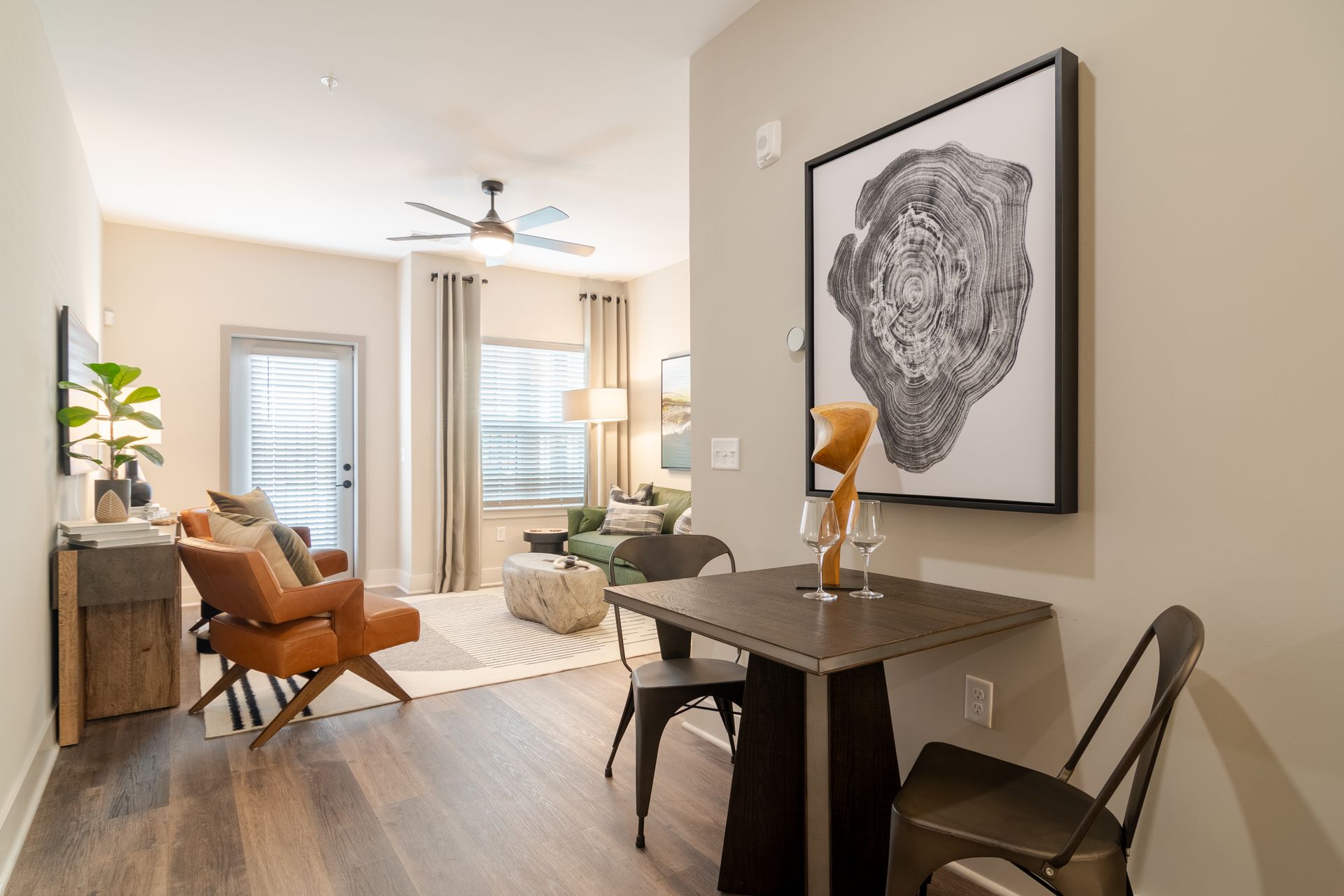 Treesort Luxury Living 2 of 12