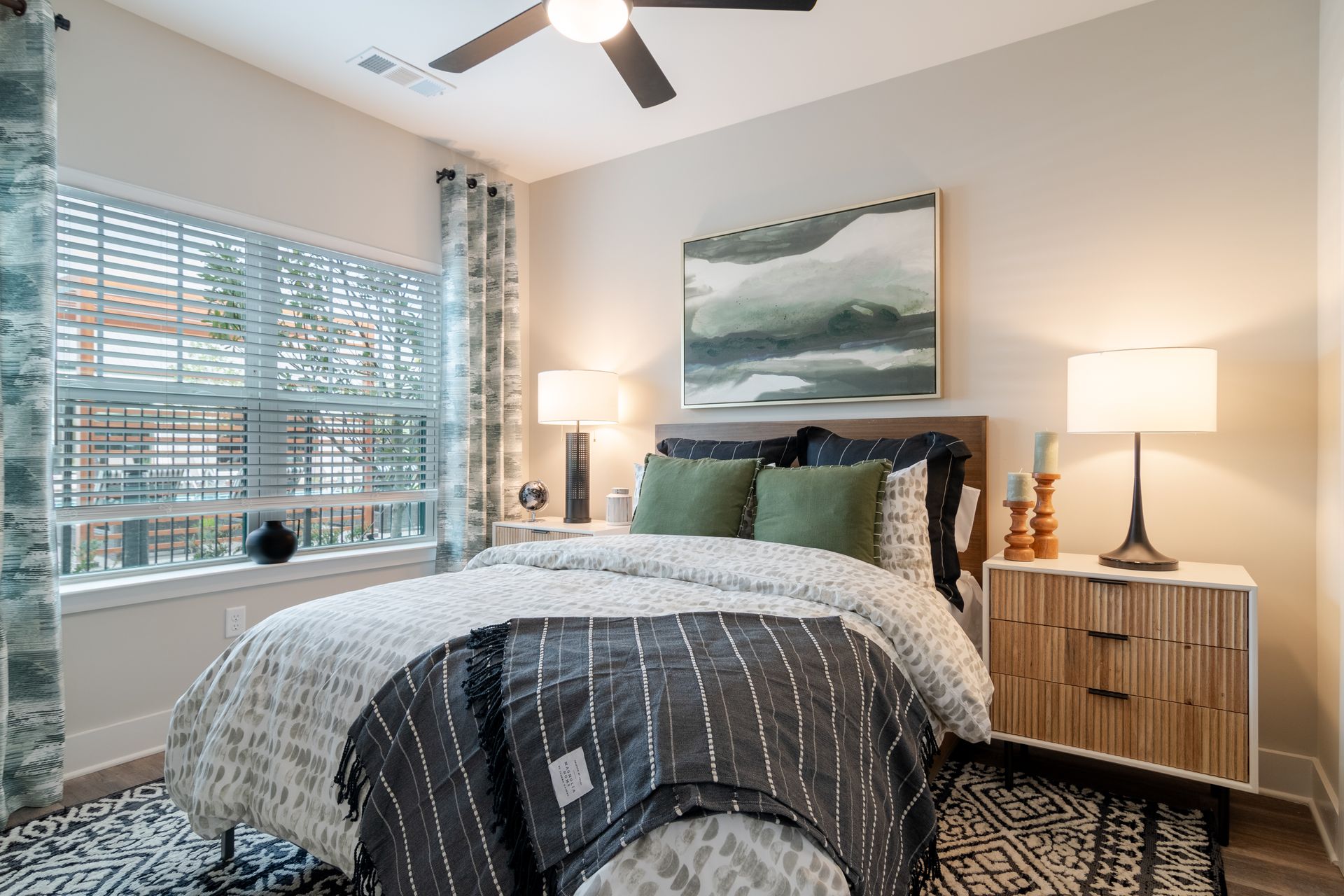 Treesort Luxury Living 13 of 401